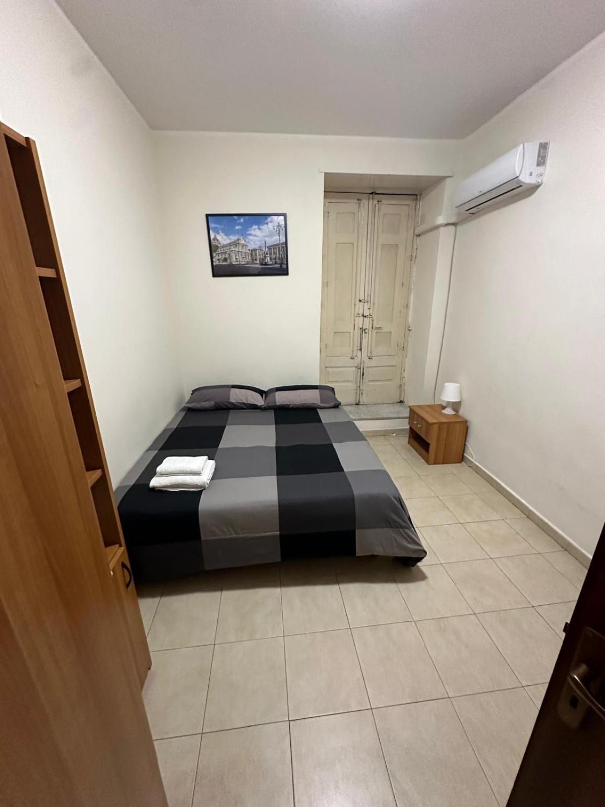Agata House Hotel Catania Exterior photo